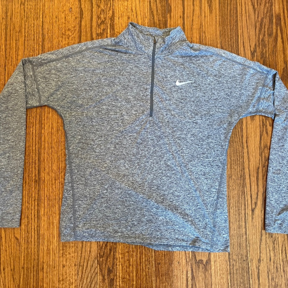 Nike Dri-Fit Quarter Zip Running Shirt in S